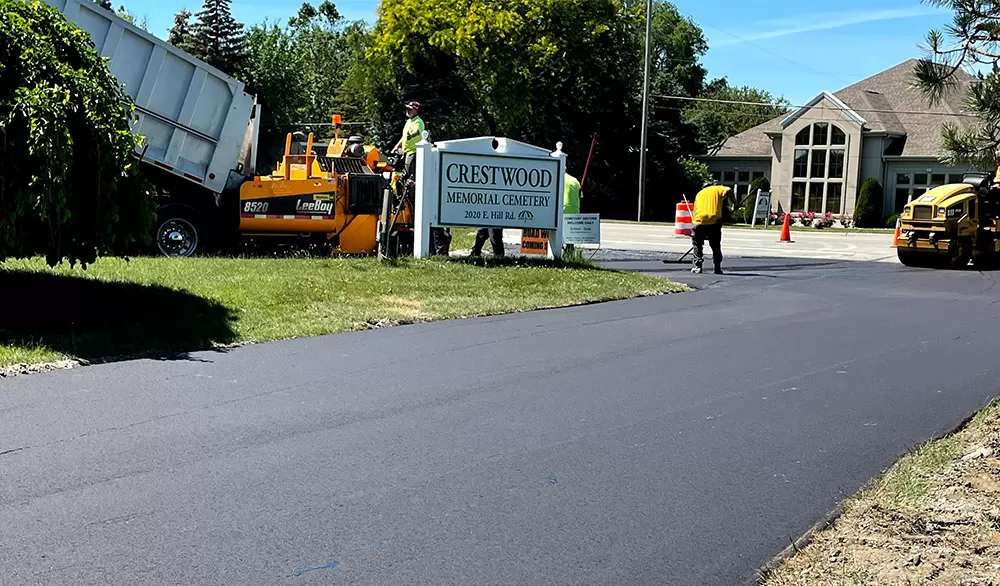 asphalt overlay resurfacing Flushing, MI